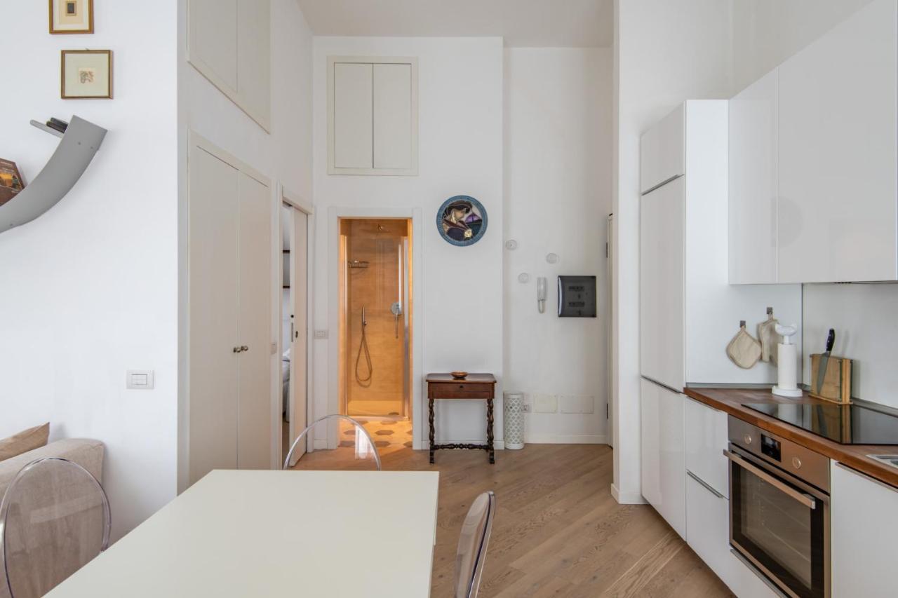 Easylife - Coccole E Comfort - Bilocale Caldo Ed Accogliente A Due Passi Dai Navigli E Metro Verde Milan Exterior photo